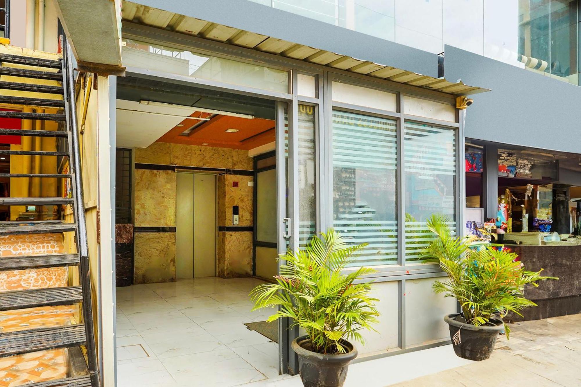 Super Collection O Bangalore Airport Road Yelahanka Exterior photo